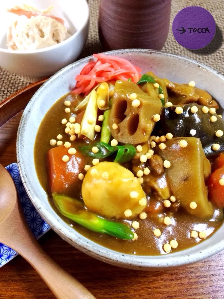 リメイクおせち✨お煮しめde    和風カレー丼🍛🇯🇵(๑´ڡ`๑)|toccaさん