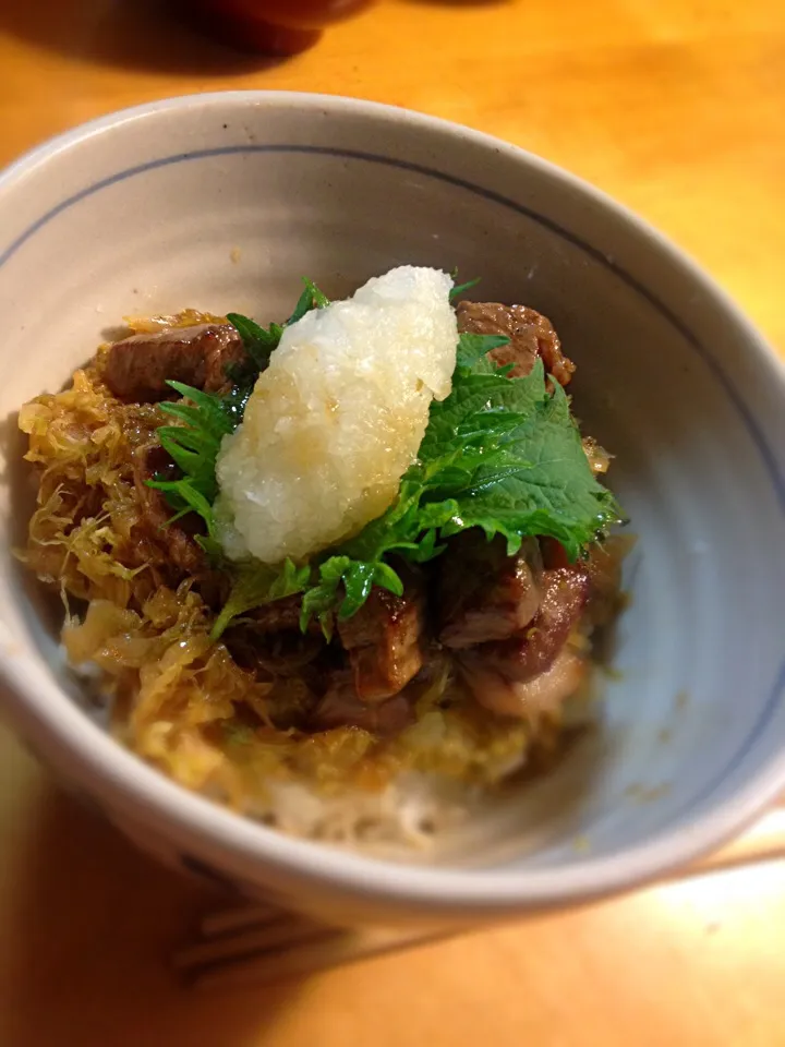 和牛ステーキ丼|沖縄「ピロピロ」ライフさん