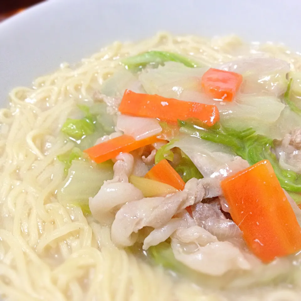 豚肉と白菜の中華炒めのっけラーメン|chobicmさん