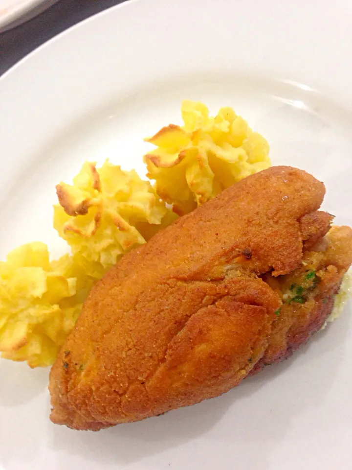 Chicken a la Kiev, Duchess Potato|krystinejさん