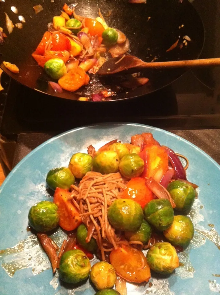 Savoury sprouts w/ soba noodles|Nick Hiderさん