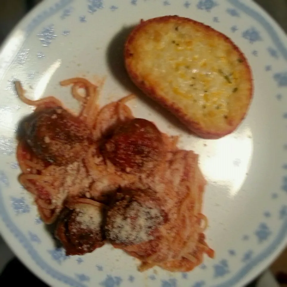 spaghetti w/ meatballs|NMorgan:)さん