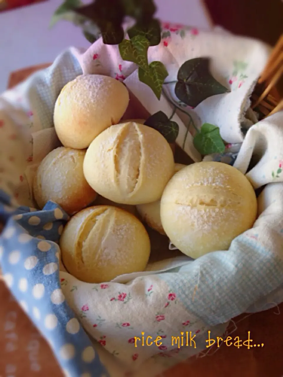 りるのんさんの米粉ミルクパン♡|ポテトさん