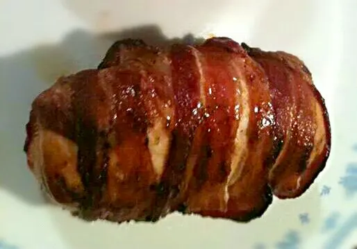 bacon wrapped chicken breast stuffed w/ cream cheese & jalapeno|NMorgan:)さん