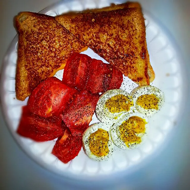 grilled cheese w/ egg white & tomatoe|NMorgan:)さん