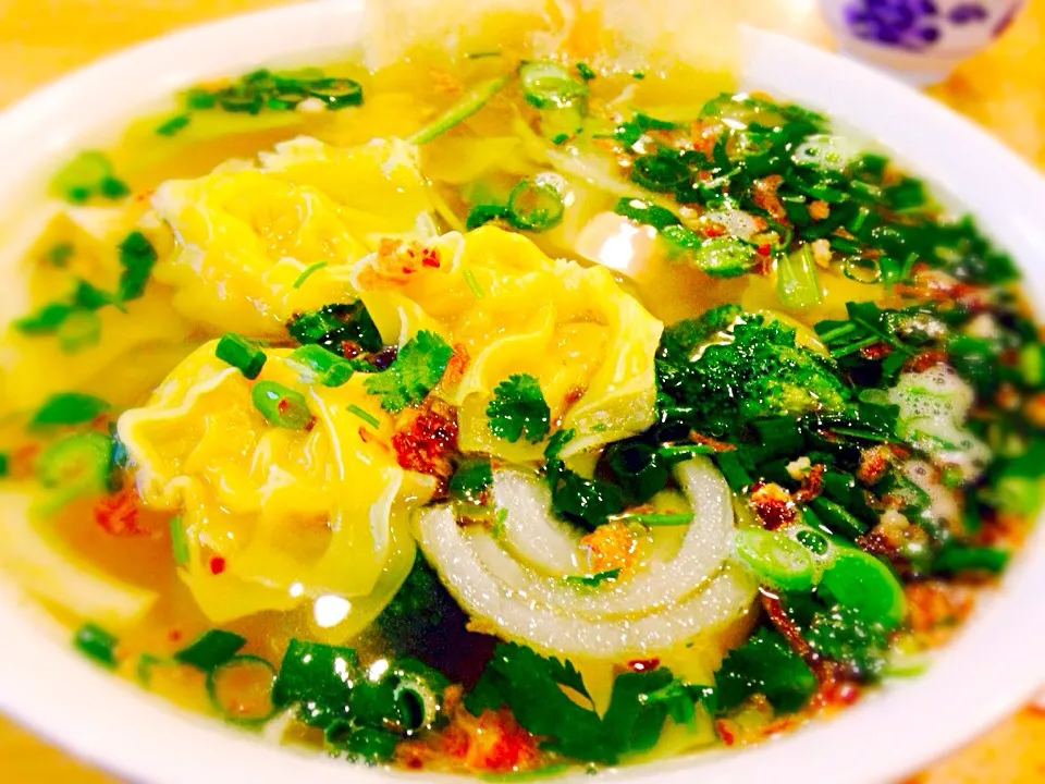 Vietnamese wonton noodle soup|kazuko Tsujiさん