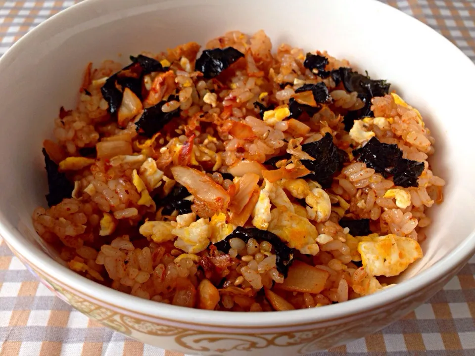 킴칩볶음밥 Kimchi Fried Rice 🍚|✨강민지✨さん