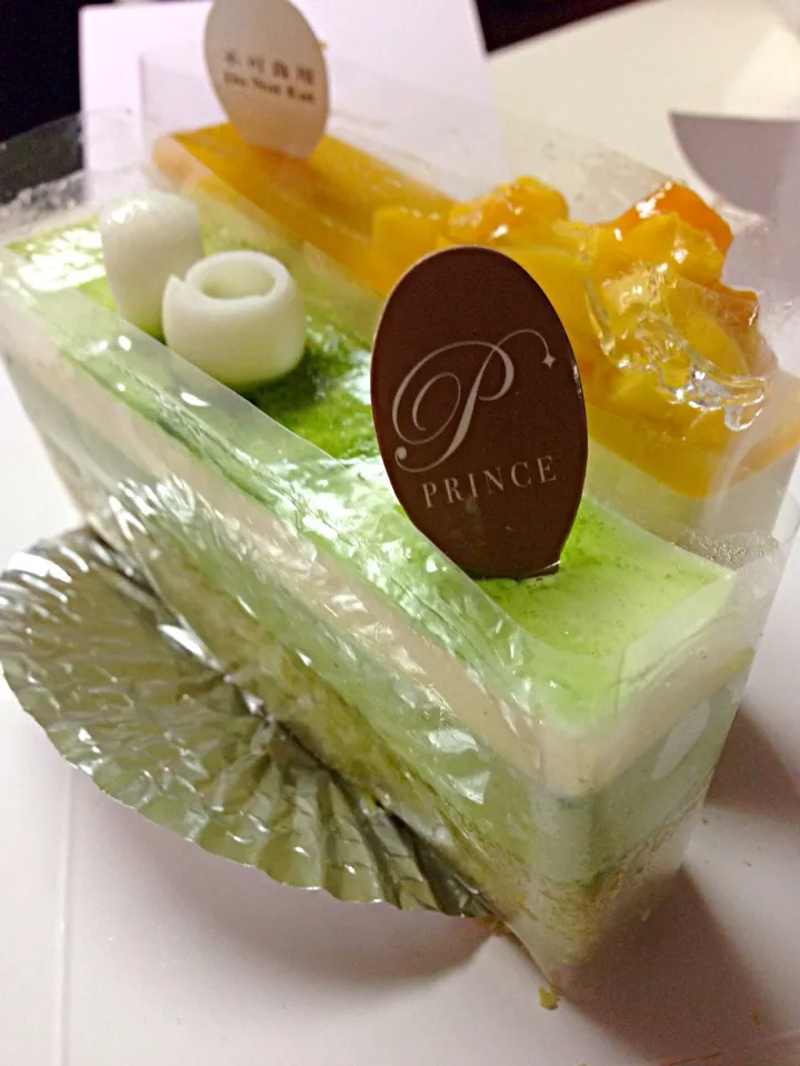 Green Tea Cheese Cake & Mango Mousse Cake|willklhさん