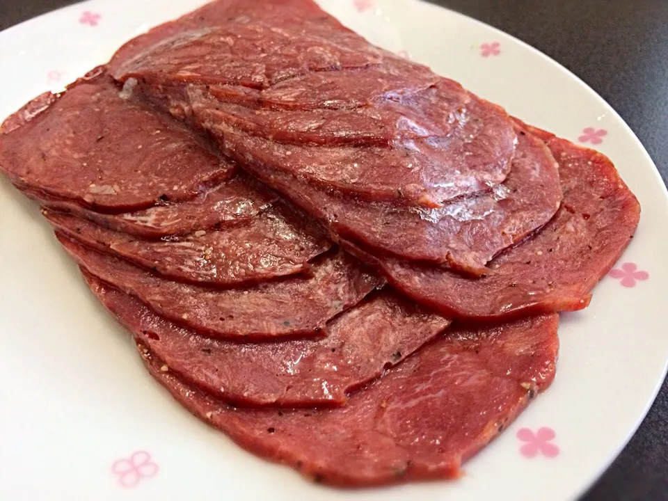 伊達の牛たん いぶり 胡椒香味|ぬぬ。さん