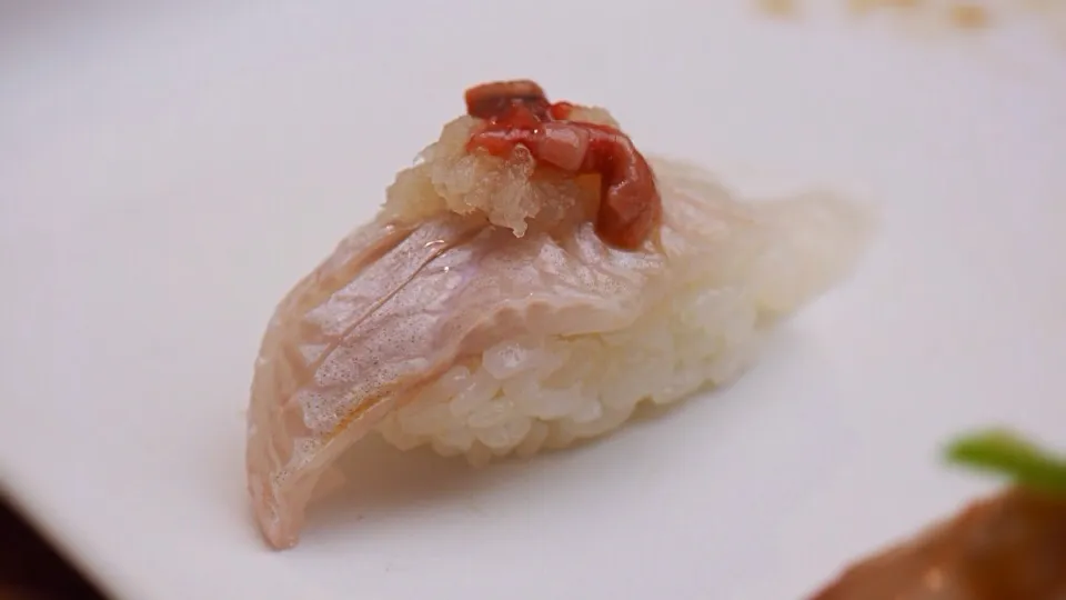 Anago no sushi & Tai no shio-kara|Salvatore Cuomoさん