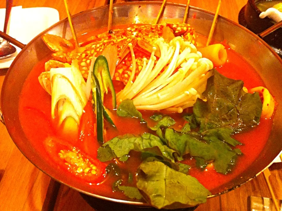 Seafood Spicy Korean Hotpot|Blinkieさん