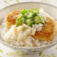 Snapdishの料理写真:豆腐ハンバーグ丼オクラ長芋添え