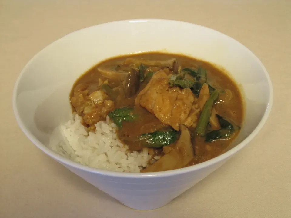 Snapdishの料理写真:圧力鍋で作った、鱈の豆乳カレー|Wonder chefさん