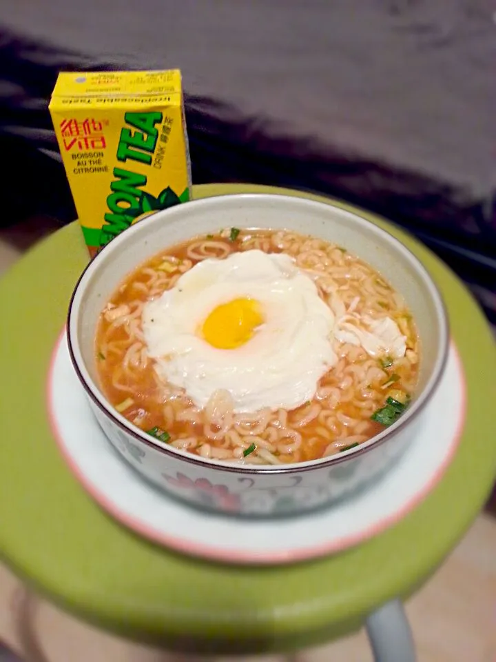 Shin ramen with egg|gloさん