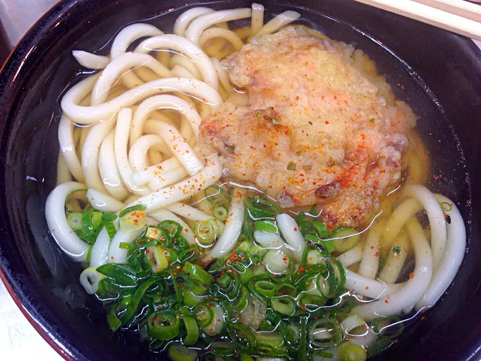 九条駅 立ち食いうどん大和庵の『かき揚げうどん』|コージ💫さん