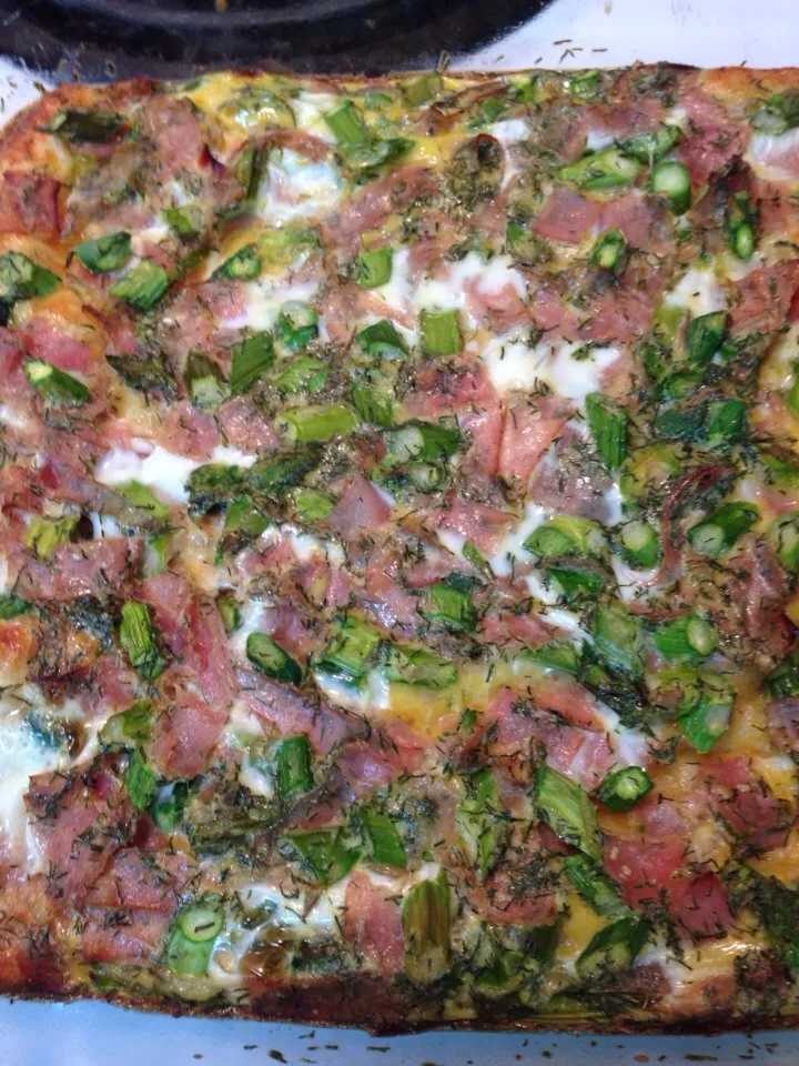 Ham & asparagus quiche|Meghan Ross-Medinaさん