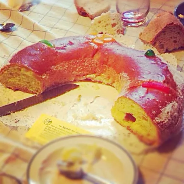 Snapdishの料理写真:El roscón de reyes magos|wiggyさん