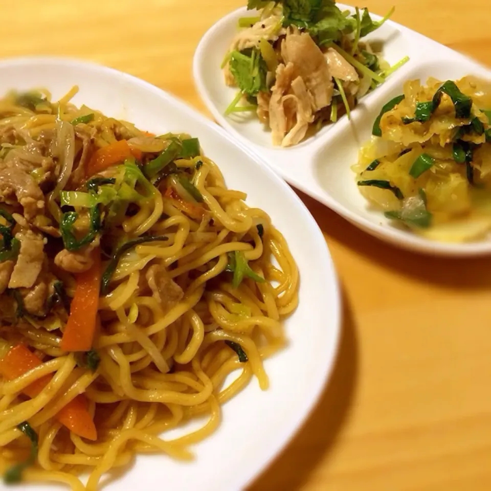 ✳︎上海焼きそば✳︎白菜のナムル✳︎ささみと三つ葉の搾菜和え|こまあずさん