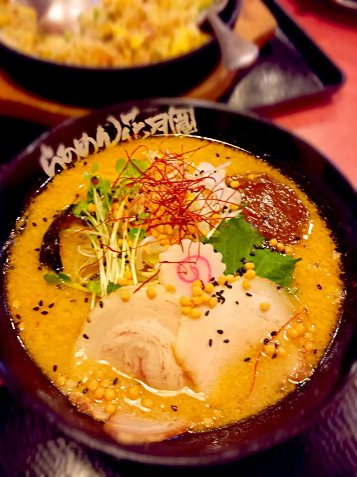 Snapdishの料理写真:歌舞喜 味噌ラーメン|かおりさん