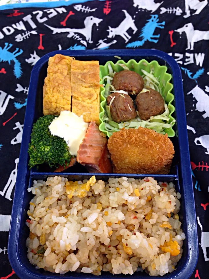 ファッキン弁当！|伍龍やすさん