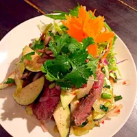 Thai beef salad|Phansak Sak Najaさん