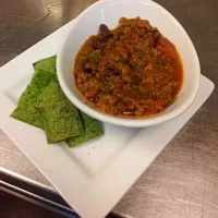 Chilli w/ homemade tortilla chip|Anthony G. Randallさん