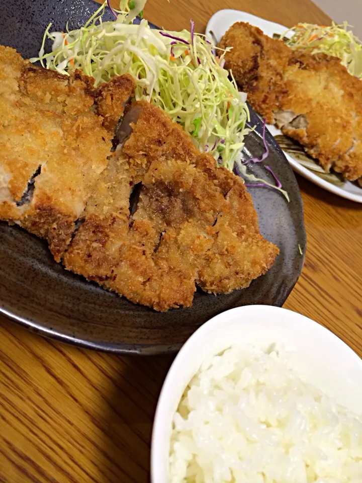 でっかいロース豚カツ定食 お家でね☆〜（ゝ。∂）|ゆりっちょんさん