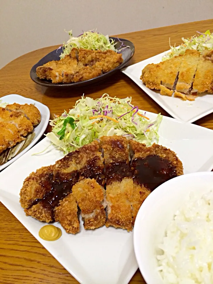 でっかいロース豚カツ定食 お家でね☆〜（ゝ。∂）|ゆりっちょんさん