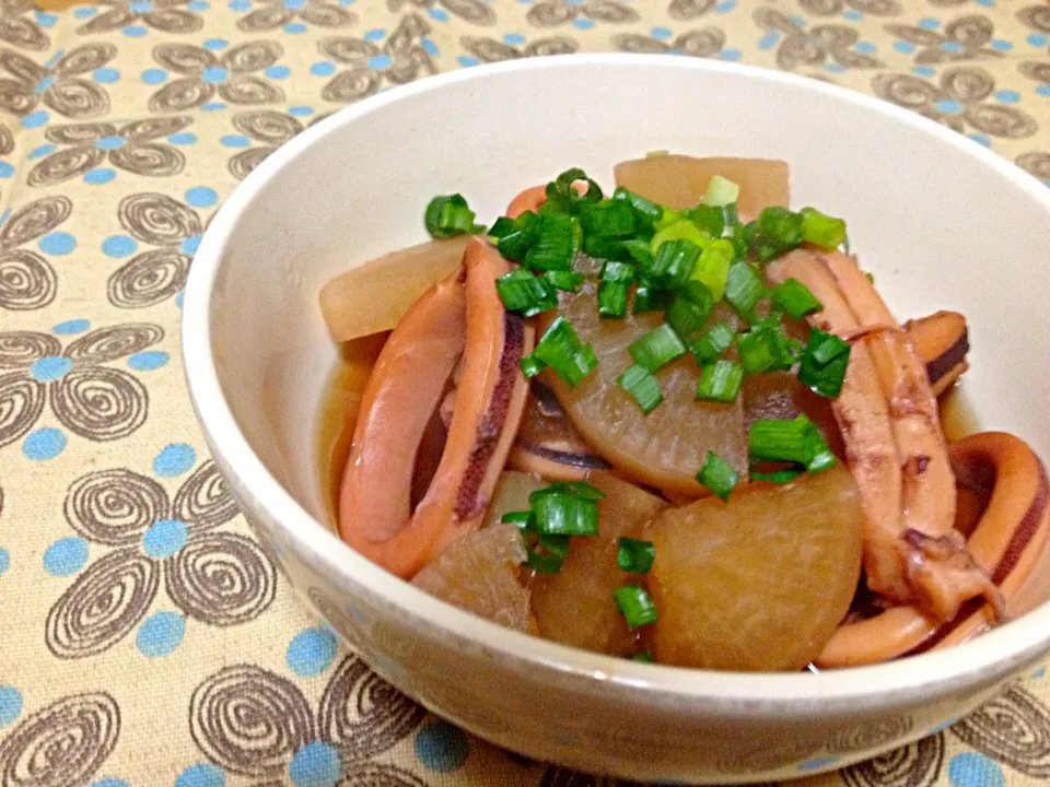 大根とイカの煮物|ハルさん