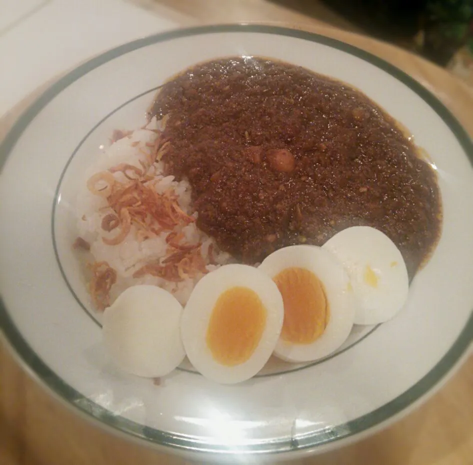 Snapdishの料理写真:11種のスパイスをブレンドした特性キーマカレー|横田知絵さん