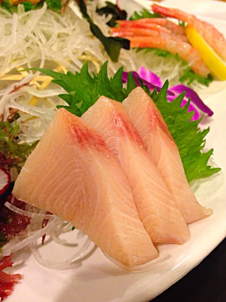 Hamachi Sashimi|happycat^^さん