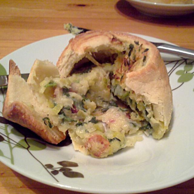 Potato knish with leeks and spinach/Fe's kitchen SnapDish[スナップディッシュ