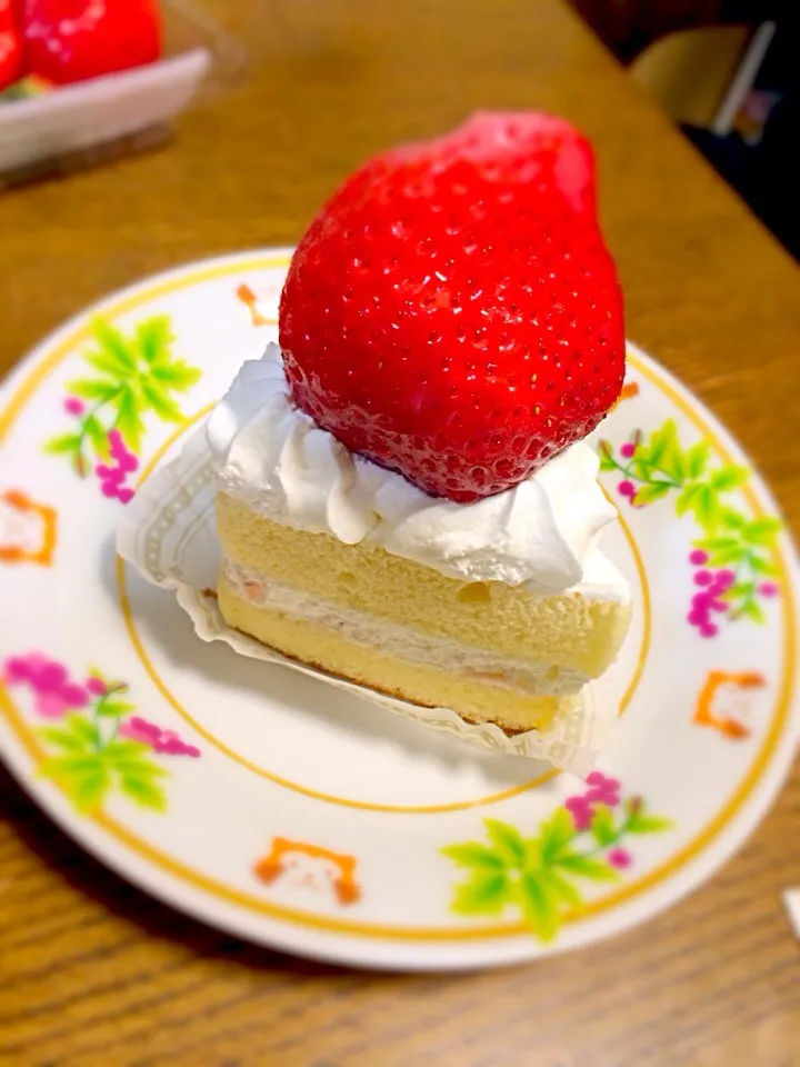 Snapdishの料理写真:あまおうイチゴショートケーキ（笑）|マチママさん