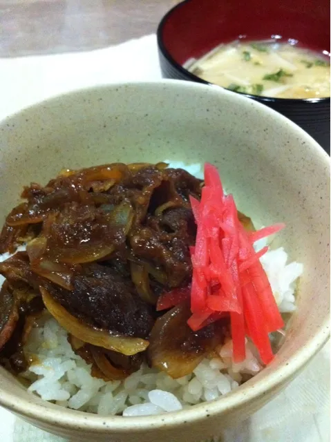 Snapdishの料理写真:カルビ焼肉丼|まーままさん