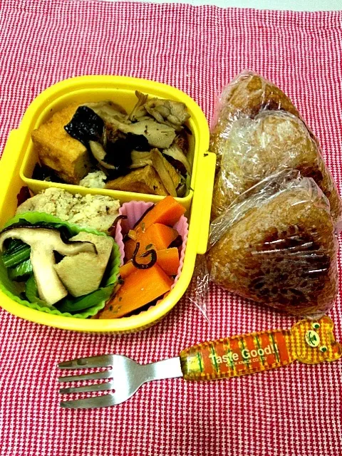 厚揚げと舞茸の醤油海苔蒸し弁当☆vegan|みよこさん