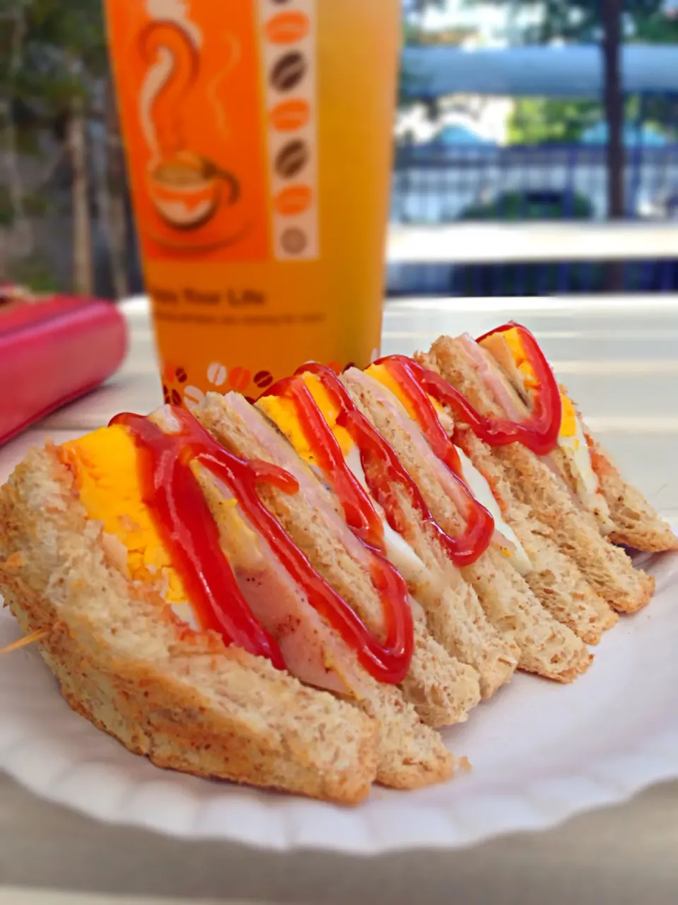 Sandwich & orange juice|rayrisarさん