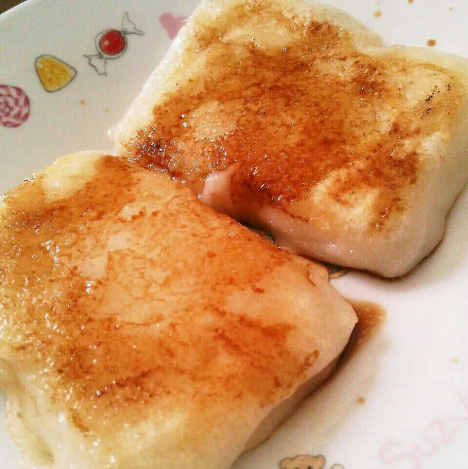 フライパンでバター風味焼き餅♪|*ゆらりこ*さん