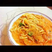 Snapdishの料理写真:Kimchi cream pasta|JennySKさん