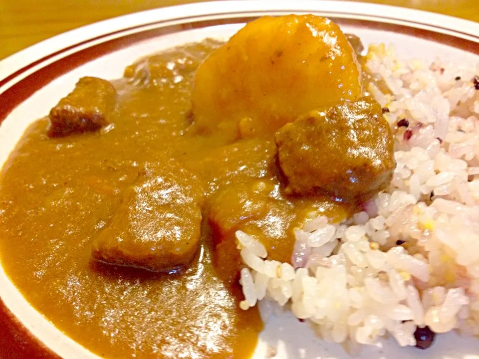 カレーライスで夕食🍛🍛|かずみさん