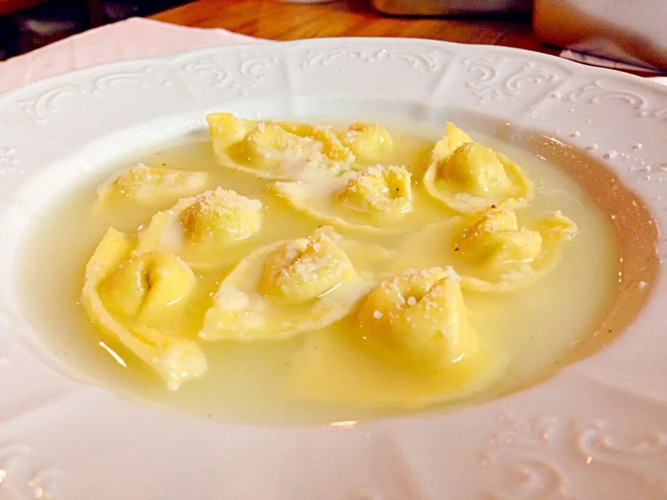 Tortellini in brodo!!|Rickey Micさん