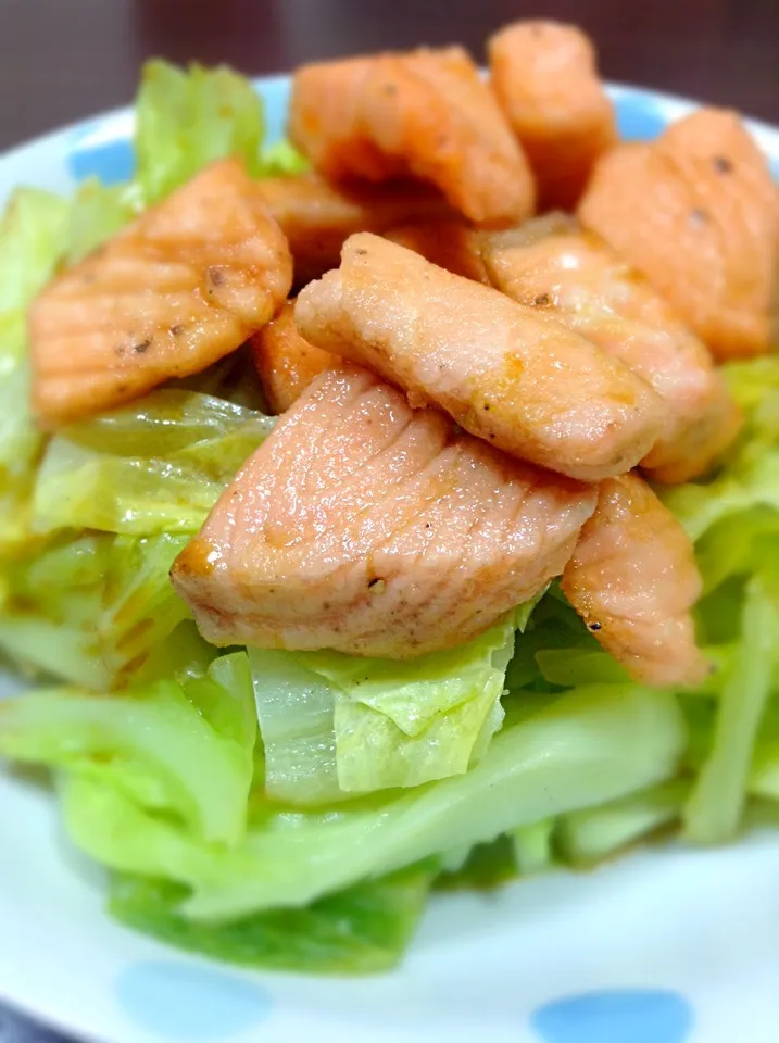 鮭のムニエル にんにく醬油風味|ちびさん