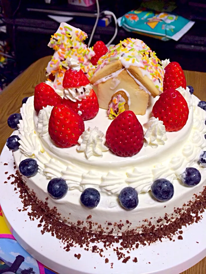 旦那が作って、私が飾ったクリスマスケーキ♡|yukoさん