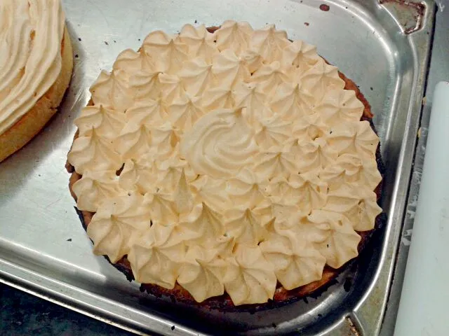 Lemon merengue pie|Liz Dawsonさん