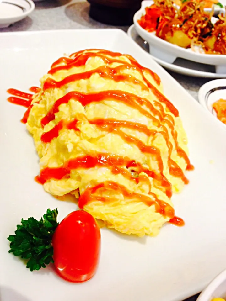 Snapdishの料理写真:ข้าวห่อไข่ rice cover by omlet|anakin ninphilさん