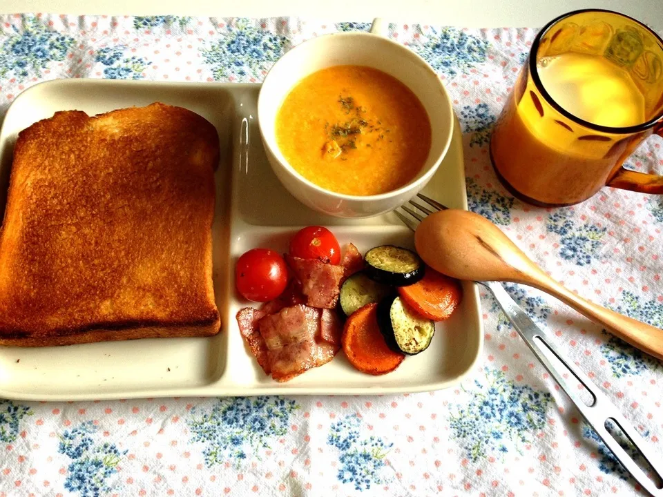 Snapdishの料理写真:あさごはん🍞|はるみさん