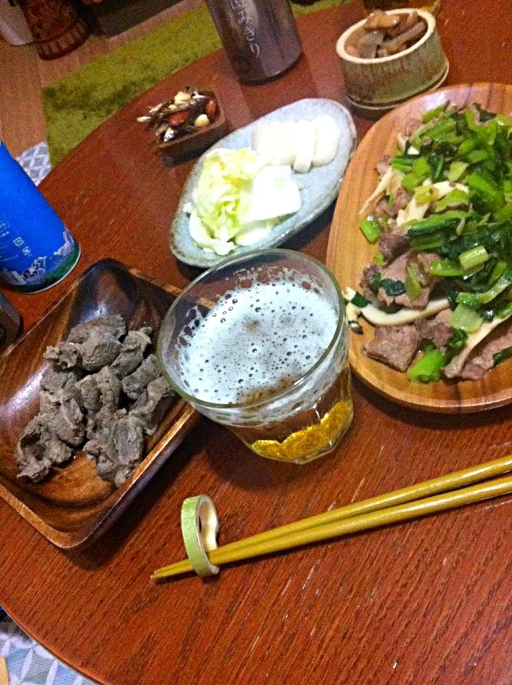 Snapdishの料理写真:猪肉 ゆで、醤油バター|machinさん