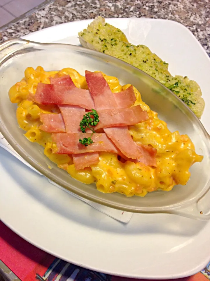 Macaroni and Cheese|Rockwell Leeさん