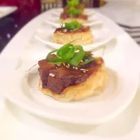 Beef shank tart. #leek #sesameseed #sidedish|rizki prameswaraさん