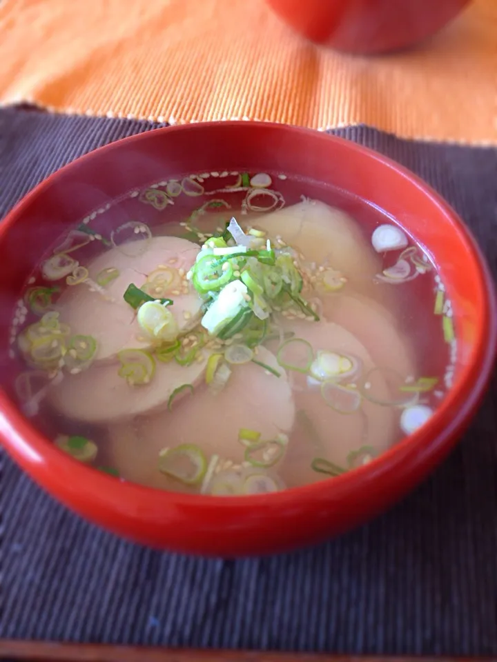 中華風お雑煮  ~自家製鶏ハム乗っけ~|Mie Kosakaさん