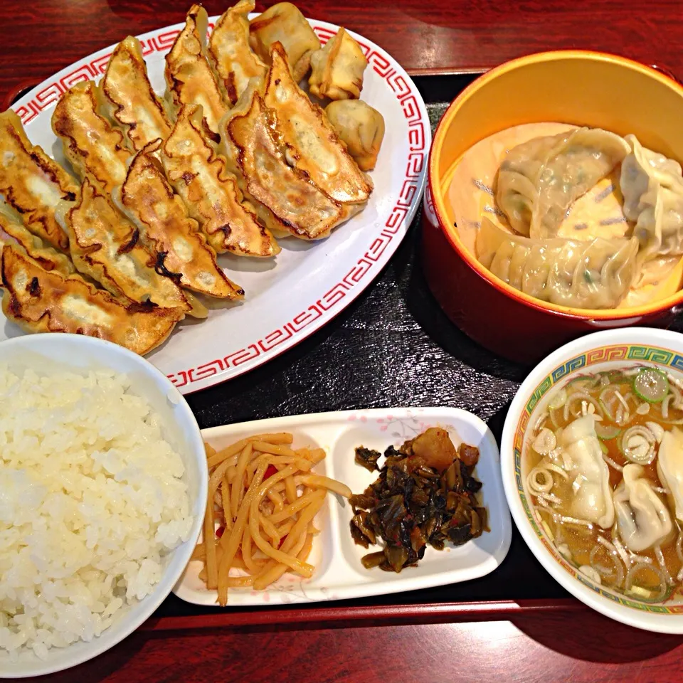 ＊よくばり餃子ざんまいセット＊|ねむりひめさん